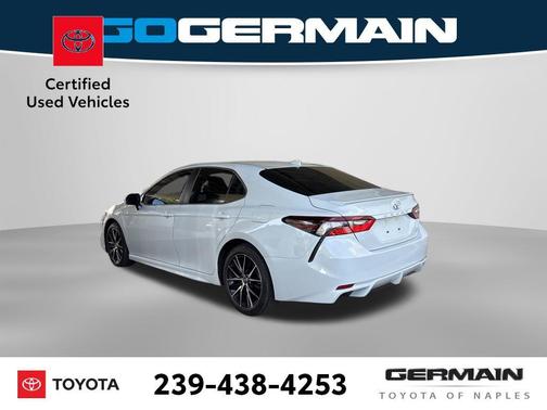 Ice Edge 2024 Toyota Camry SE