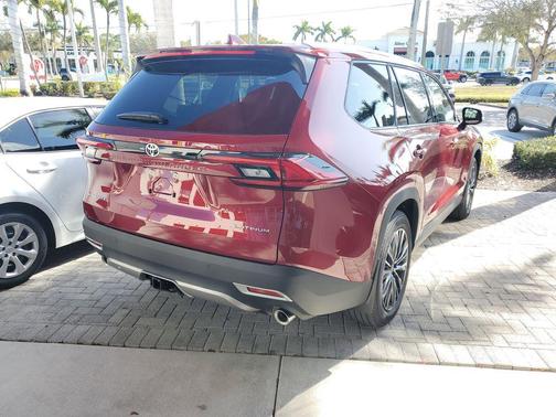 2026 Toyota Grand Highlander Hybrid Platinum MAX