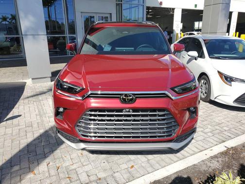 2026 Toyota Grand Highlander Hybrid Platinum MAX