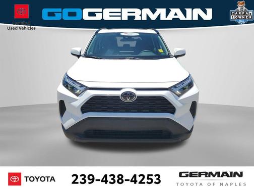 Ice Cap 2025 Toyota RAV4 XLE