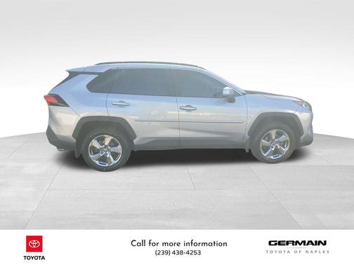 2020 Toyota RAV4 Hybrid SE