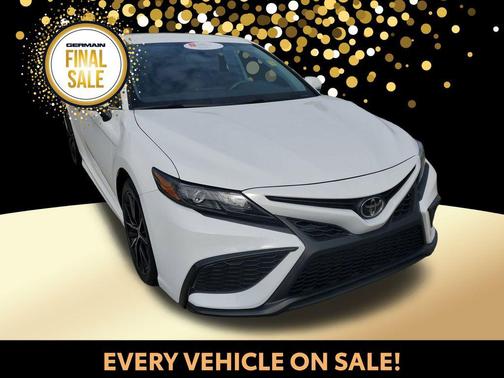 2023 Toyota Camry SE