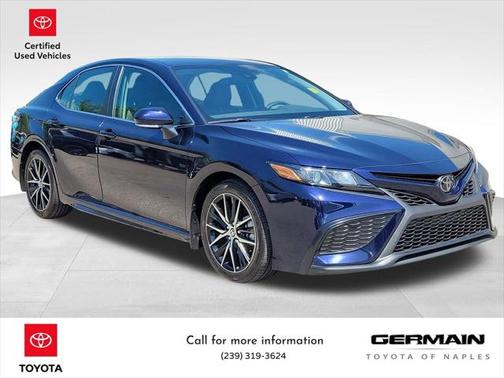 2022 Toyota Camry SE
