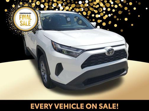 2025 Toyota RAV4 XLE