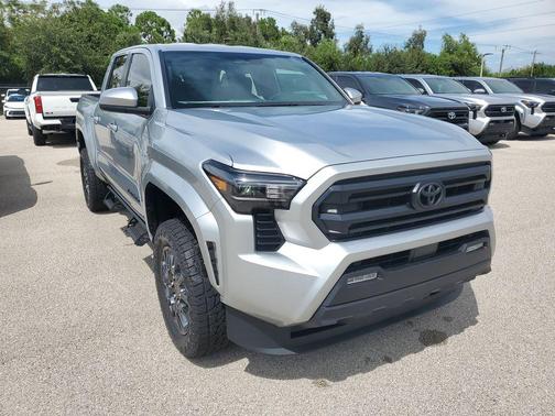 2025 Toyota Tacoma SR5