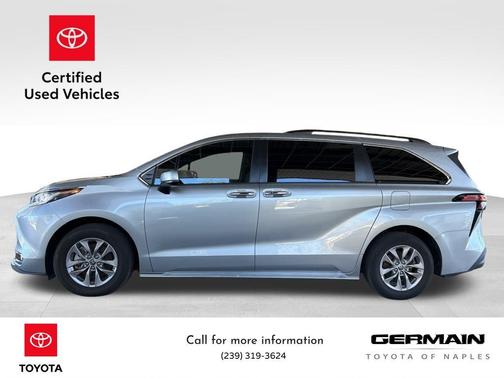 2022 Toyota Sienna XLE