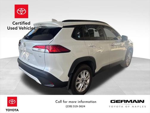 2024 Toyota Corolla Cross LE