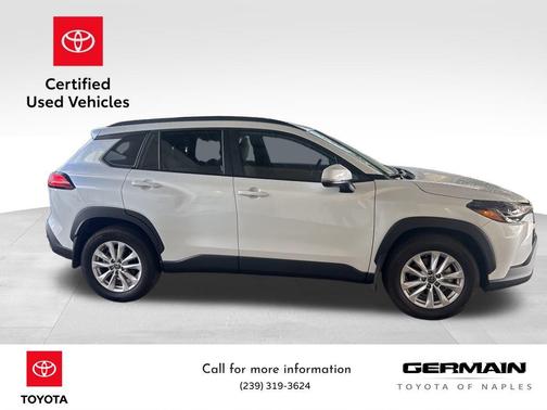 2024 Toyota Corolla Cross LE