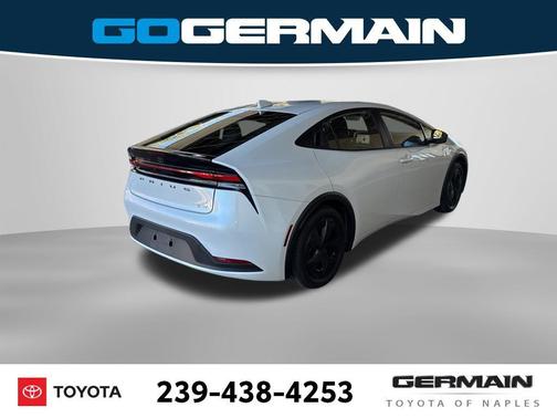 2025 Toyota Prius LE