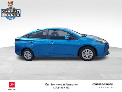 2022 Toyota Prius LE