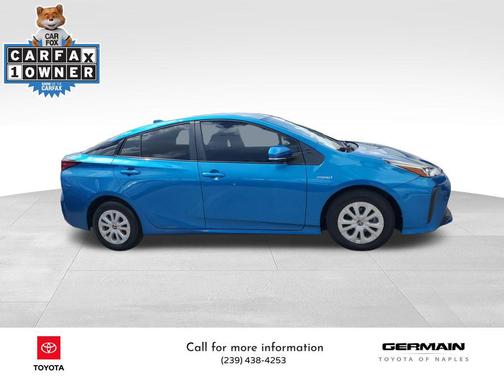 2022 Toyota Prius LE