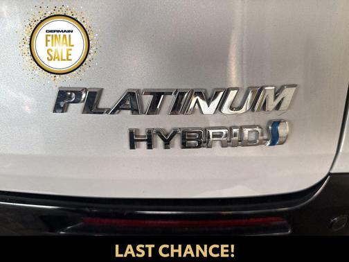 2022 Toyota Sienna Platinum