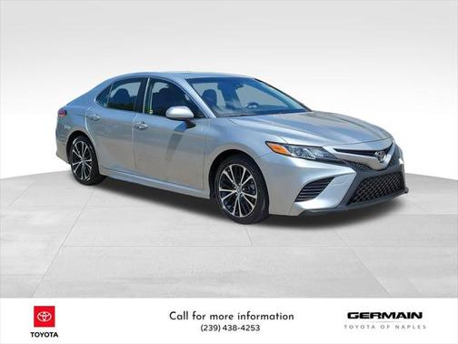 2018 Toyota Camry SE