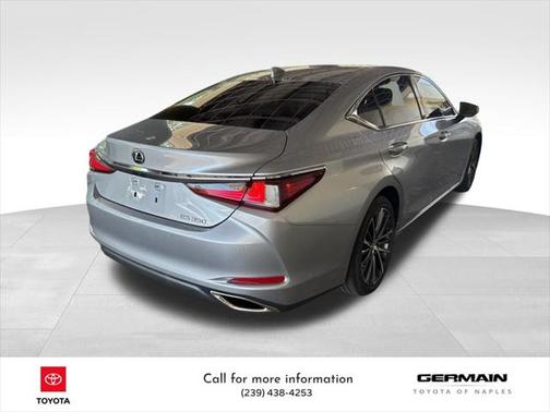 2022 Lexus ES 350 Base