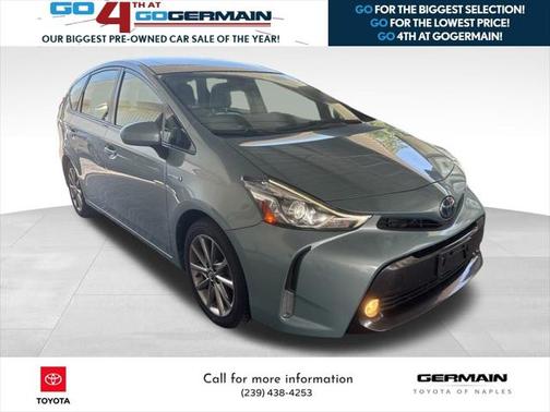 2017 Toyota Prius v Five