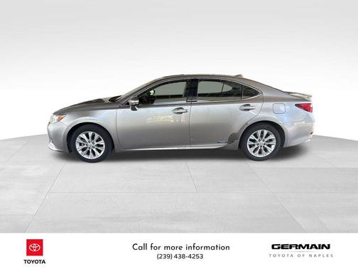 2015 Lexus ES 300h Base