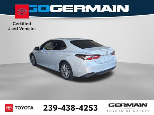 2022 Toyota Camry LE