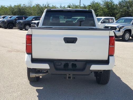 2025 Toyota Tacoma SR5