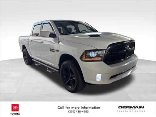 2017 RAM 1500 Night Crew Cab 4x4 5'7' Box