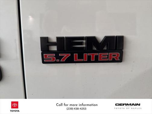 2017 RAM 1500 Night Crew Cab 4x4 5'7' Box