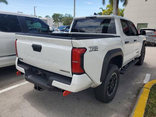 2025 Toyota Tacoma TRD Off Road