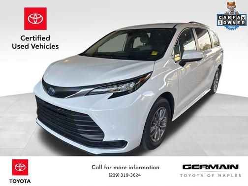 2025 Toyota Sienna LE