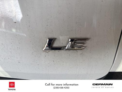 2025 Toyota Sienna LE