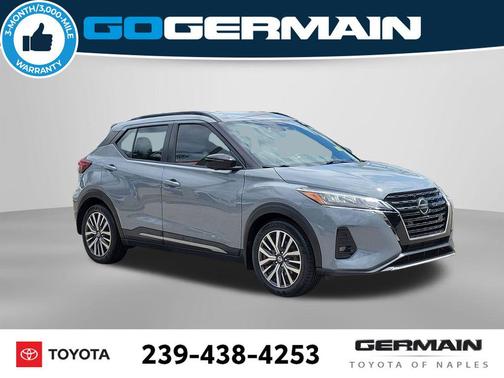 Boulder Gray Pearl 2021 Nissan Kicks SR