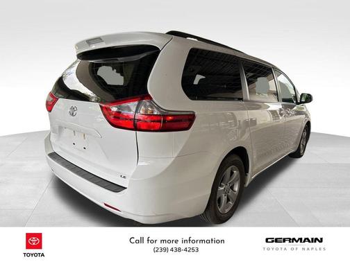 2015 Toyota Sienna LE