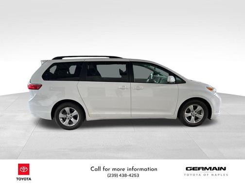 2015 Toyota Sienna LE