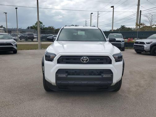 2026 Toyota 4Runner SR5