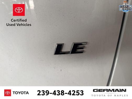 Ice Cap 2024 Toyota RAV4 LE