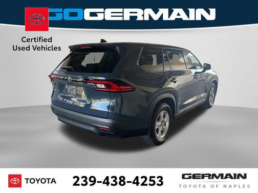 2025 Toyota Highlander LE