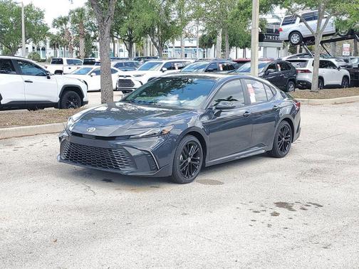 Underground 2026 Toyota Camry SE