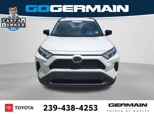 Ice Cap 2024 Toyota RAV4 XLE