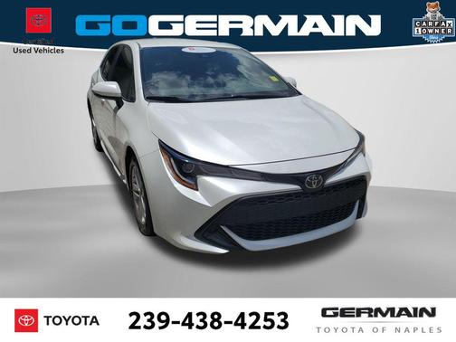 Wind Chill Pearl/Midnight Black Metallic 2022 Toyota Corolla SE