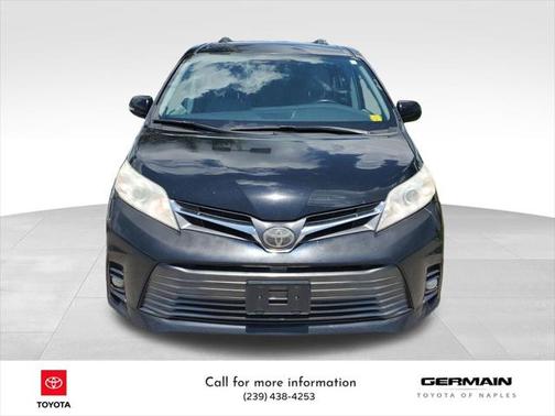 2018 Toyota Sienna XLE