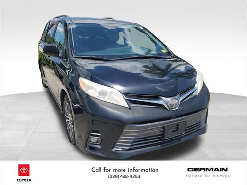 2018 Toyota Sienna XLE