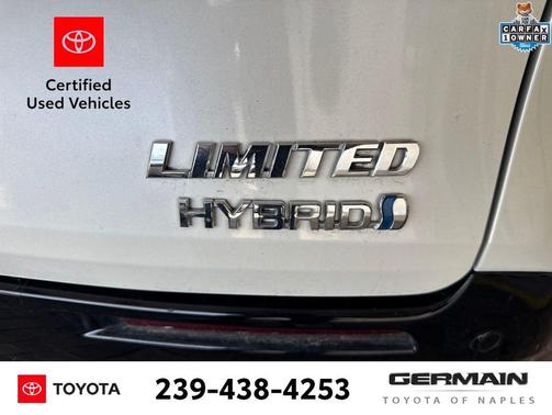 Blizzard Pearl 2021 Toyota Sienna Platinum 7 Passenger