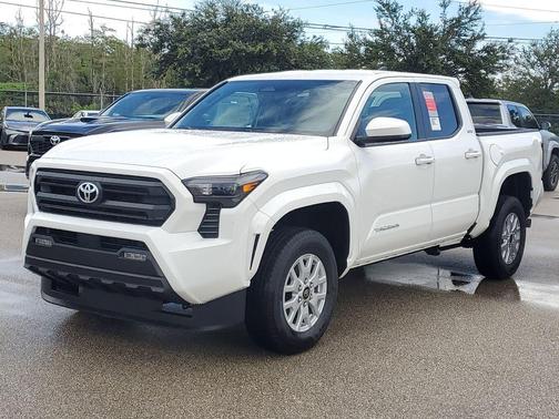 2025 Toyota Tacoma SR5