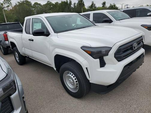 2025 Toyota Tacoma SR