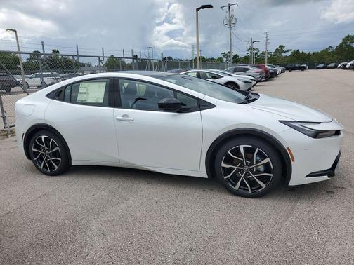 2026 Toyota Prius Plug-In Hybrid