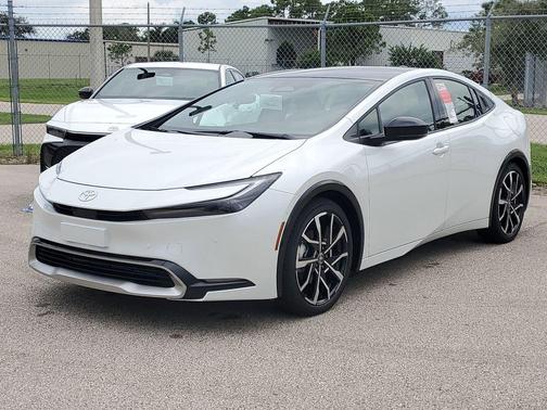 2026 Toyota Prius Plug-In Hybrid
