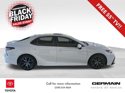 2024 Toyota Camry SE