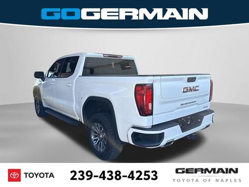 2023 GMC Sierra 1500 AT4