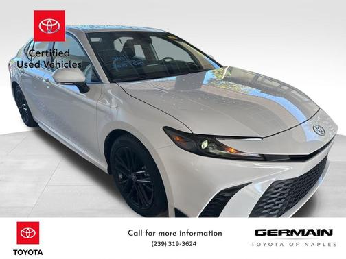 2025 Toyota Camry SE