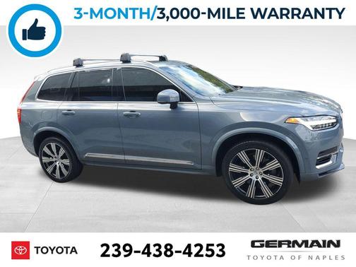 2022 Volvo XC90 Recharge Plug-In Hybrid T8 Inscription 7 Passenger