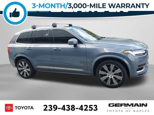 2022 Volvo XC90 Recharge Plug-In Hybrid T8 Inscription 7 Passenger