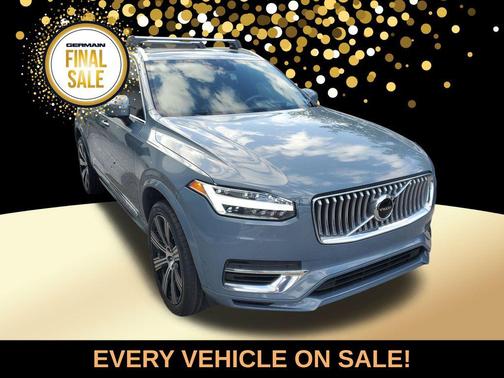 2022 Volvo XC90 Recharge Plug-In Hybrid T8 Inscription 7 Passenger