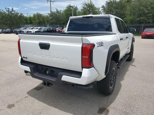 2025 Toyota Tacoma TRD Off Road